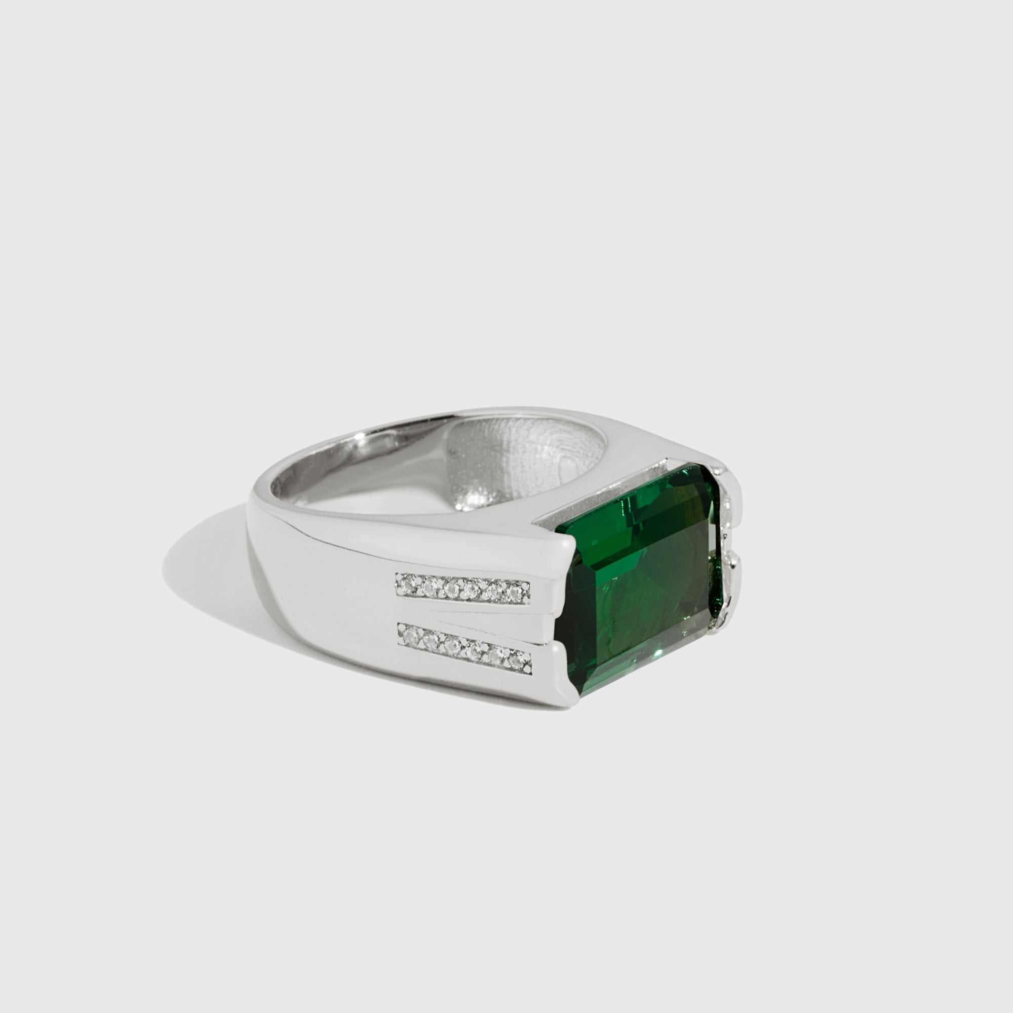 Eve signet ring 1
