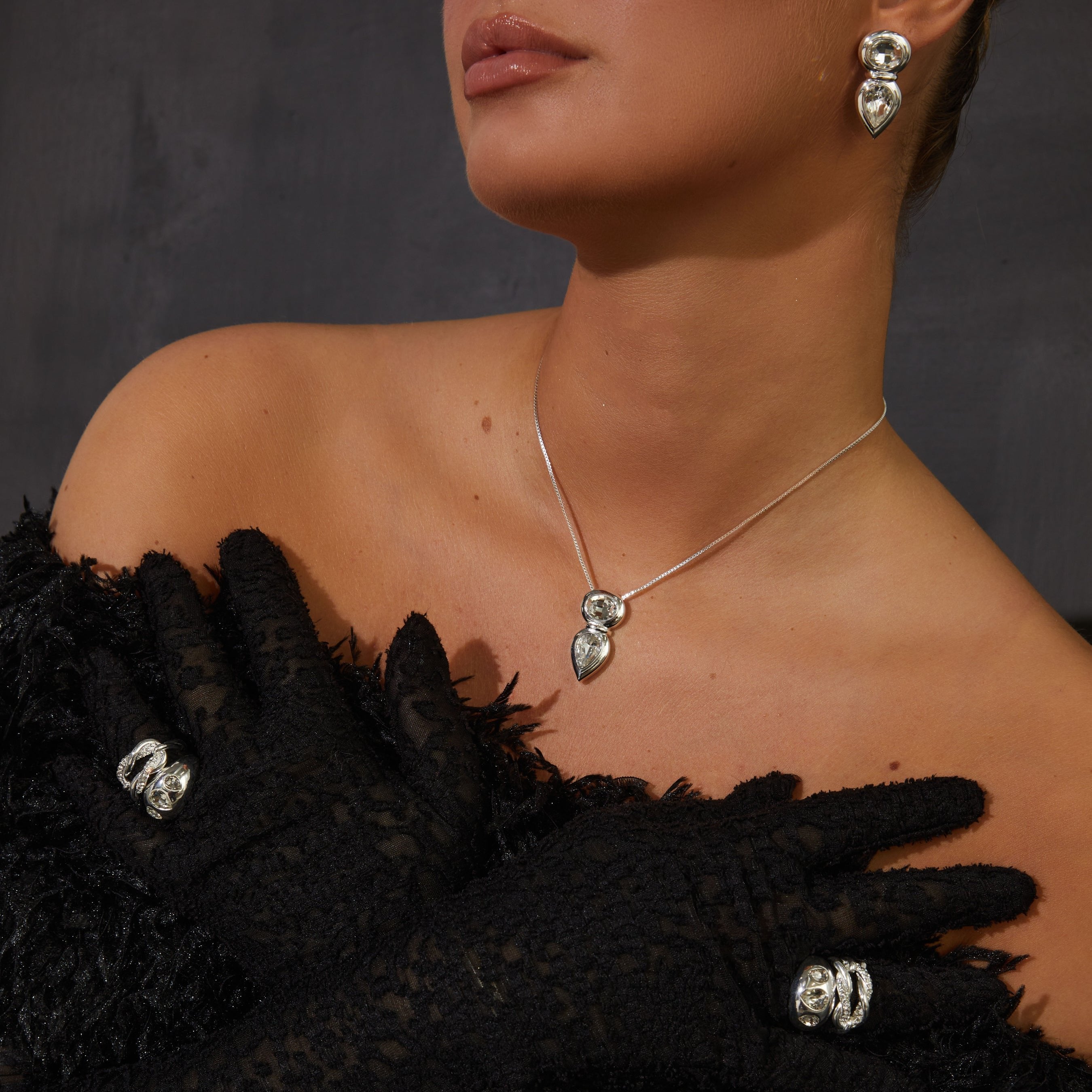 Knot Pavé Ring 4