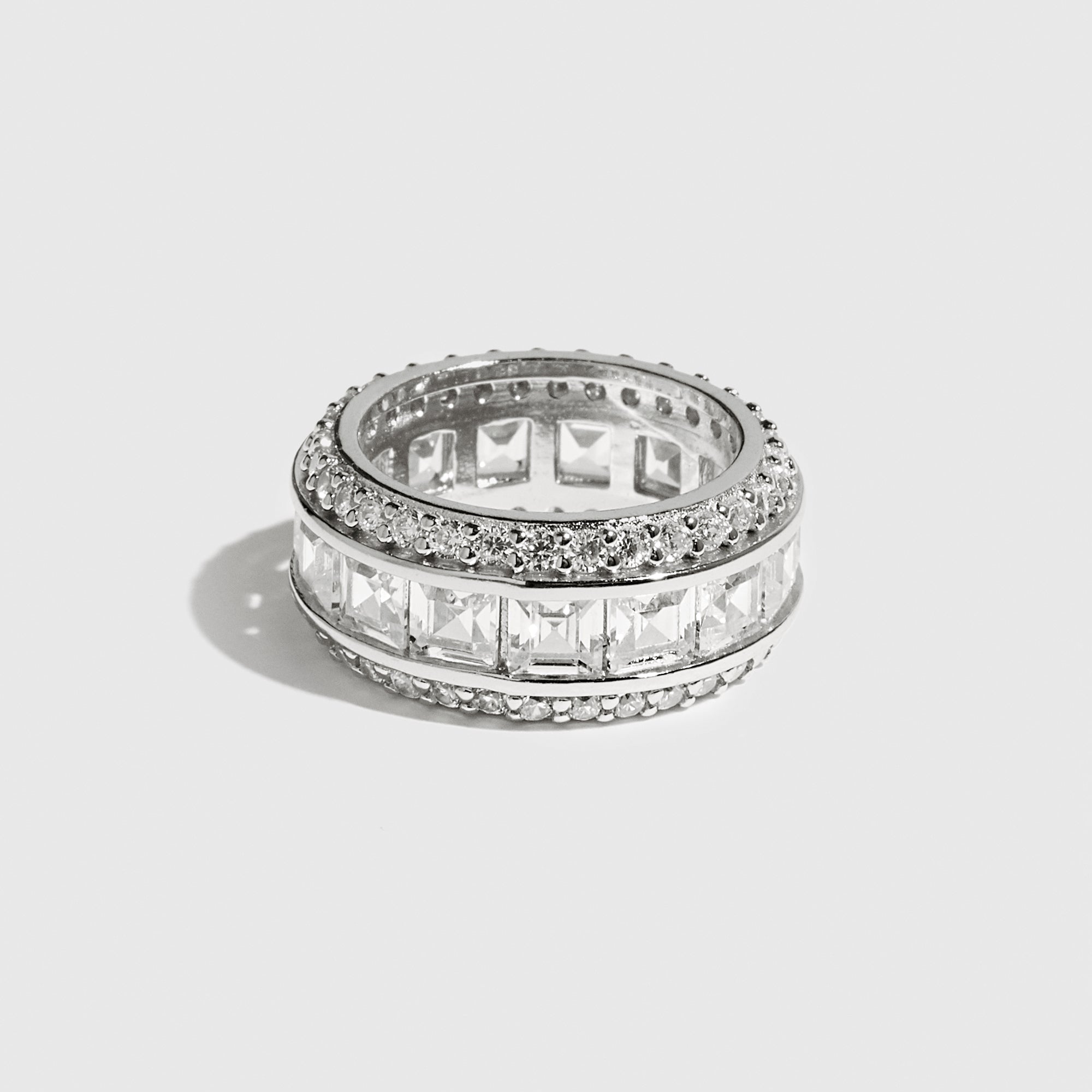 Lucie Ring 0